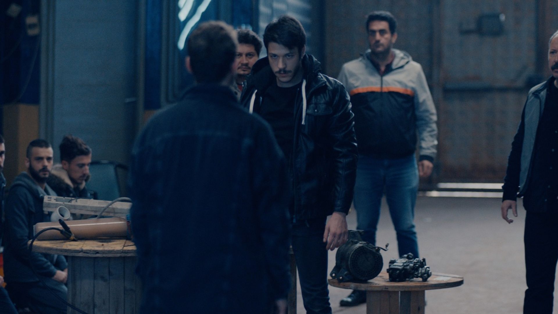 Çukur zirveyi bırakmadı!