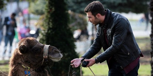 "Ezra" tekrar bölümüyle Show TV'de!