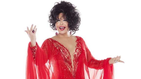 Diva Bülent Ersoy Bu Tarz Benim'de!