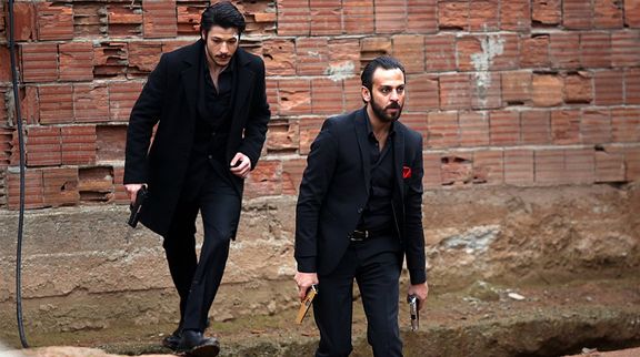 Çukur nefes kesen bölümüyle zirvenin sahibi oldu!