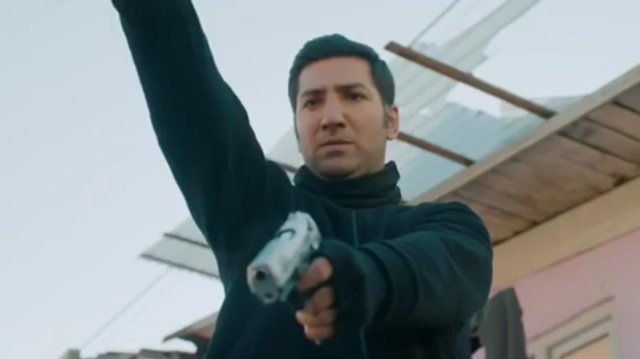 Mahsun, Çeto’yu vuruyor! Tıkla İzle!