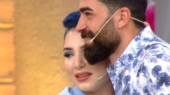 Kuaförüm Sensin'de sürpriz veda!