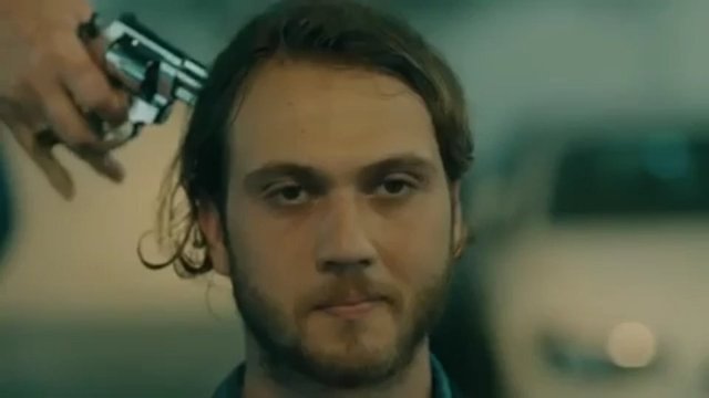E biraz da gülmek lazım diyorsanız...
Tıkla izle!