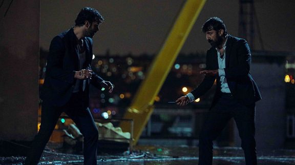 Cumali'den tüm dengeleri değiştirecek hareket!