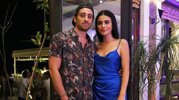 İçimizden Biri dizisi oyuncuları ve ekibi hep birlikte ilk bölümü izledi!