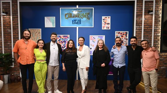 Demet Akbağ ile Güldürme Beni'nin 1. Bölümünde neler olacak?