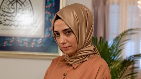 Ceren Yalazoğlu Karakoç kimdir, kaç yaşında?