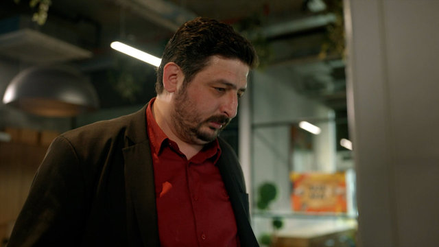 Tugi'nin otomat ile imtihanı!