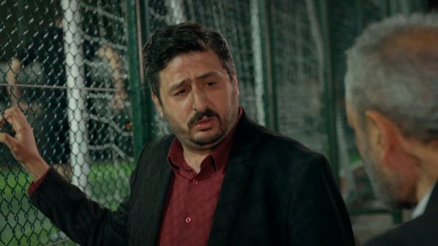 Tugi ve İskoç'un halı saha operasyonu!