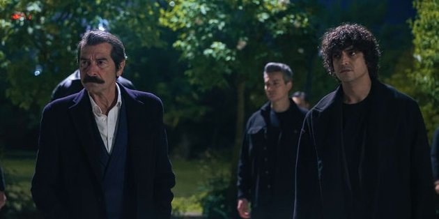 İskender, Devran ve Cesur'un iş birliği yaptığından şüphelendi!