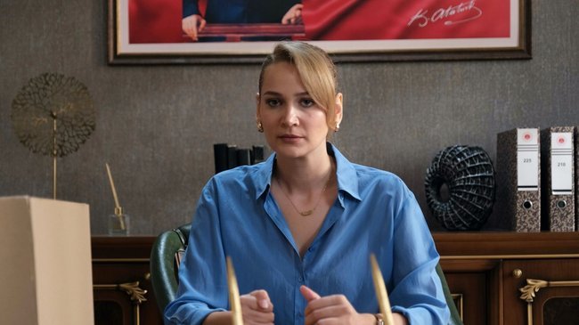 Gülsim Ali Bereketli Topraklar ile izleyiciyi büyüleyecek!