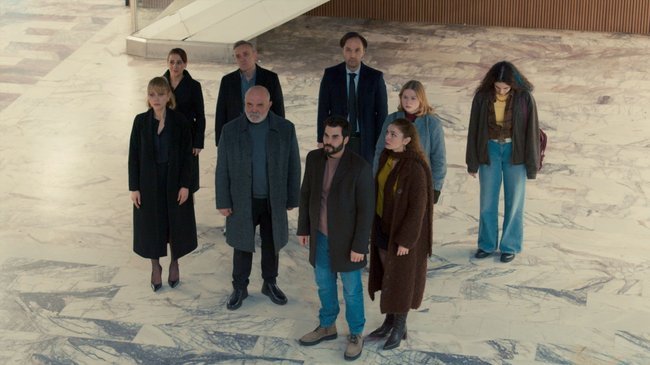 Veliaht'ta Zülfikar Ağa ve Timur'un büyük sırrı otogarda ortaya çıktı!