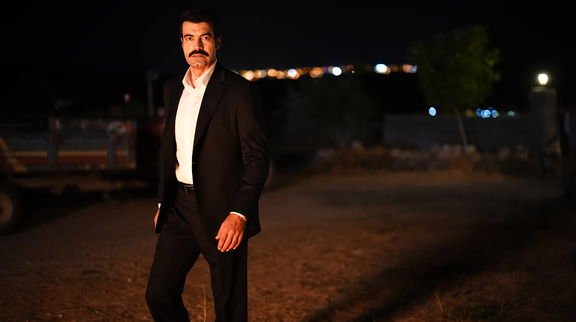 Sevdan Bir Ateş'te usta isimler buluştu!