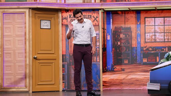 Güldür Güldür Show'un yeni sezon ilk bölümüne Mert Fırat konuk oluyor!