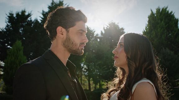 Menekşe yakında Show TV'de başlıyor!