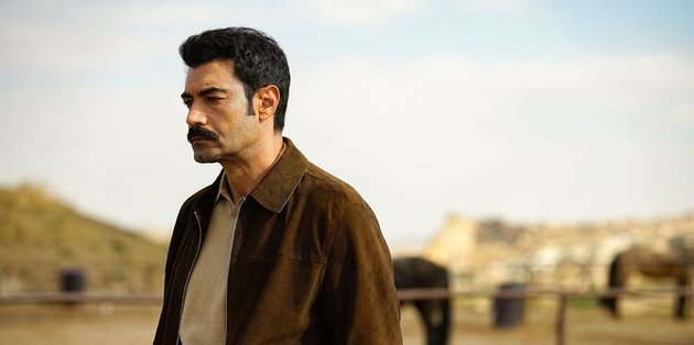 Sevdan Bir Ateş'te Mirza, Hüma'nın kendi kızı olduğunu öğrendi!