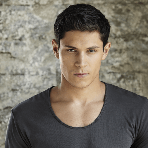 Alex Meraz