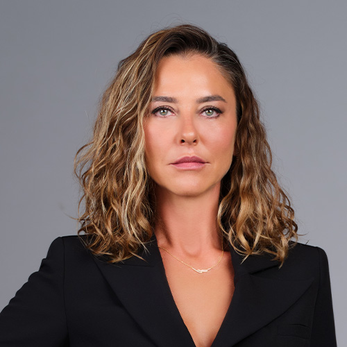 Ece Uslu Kimdir? - Sumru - Show TV